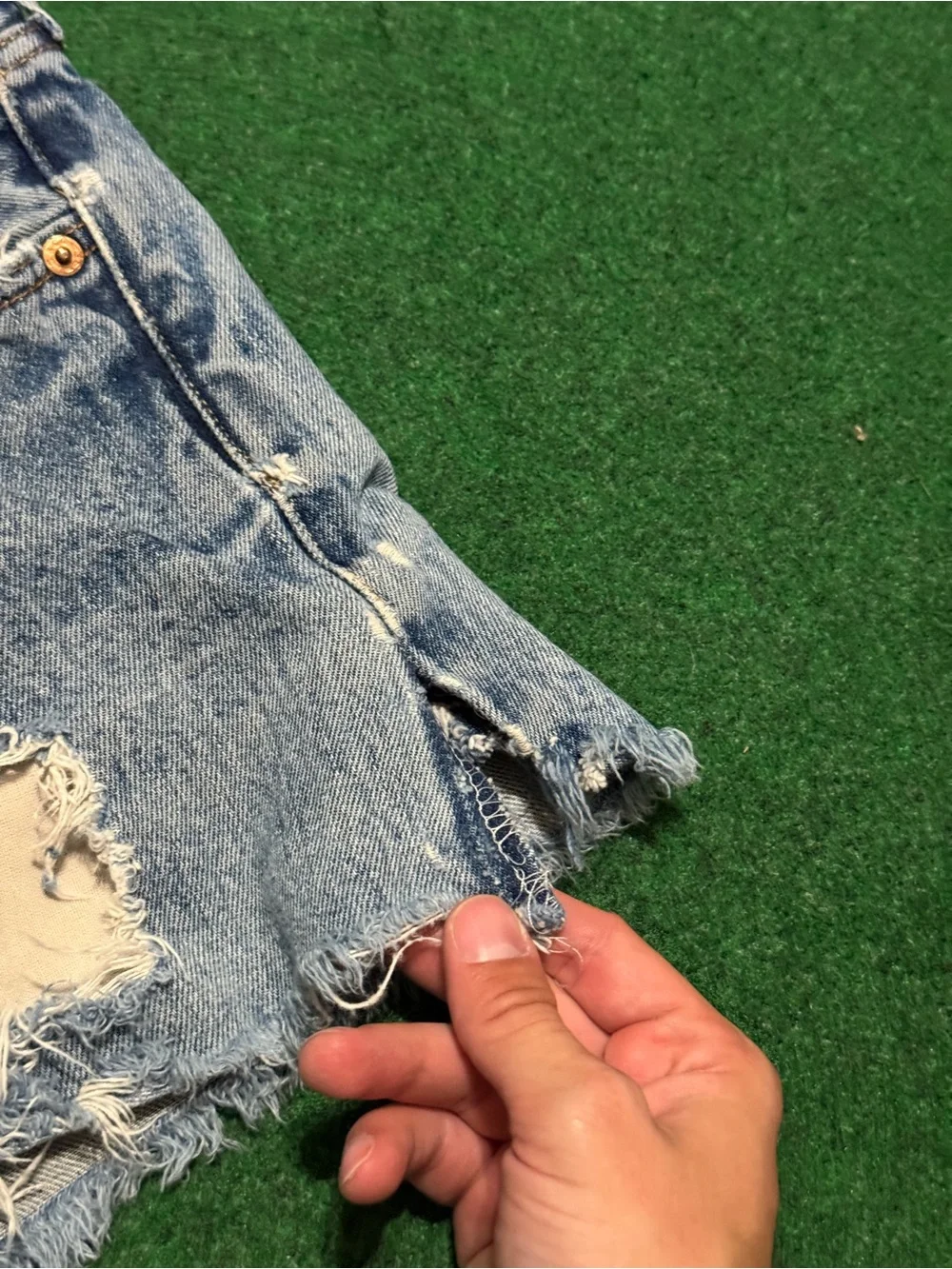 Levis 501 Cutoff Denim Shorts Womens 30 Waist 3” Distressed Button Fly 90s